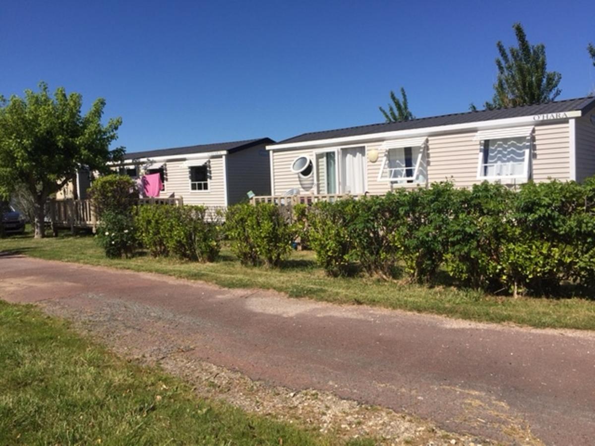 Camping Phare Ouest Saint-Denis-dʼOléron Exteriér fotografie